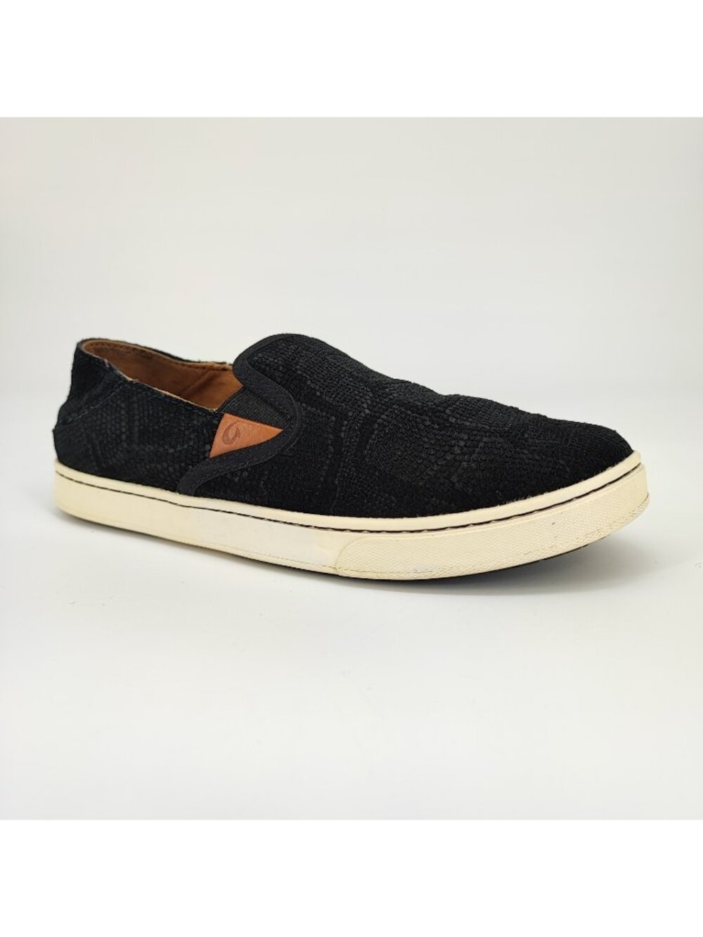 OluKai Pehuea Women's Size 7.5 US Leather Black Slip On Sneakers 20329-BH40